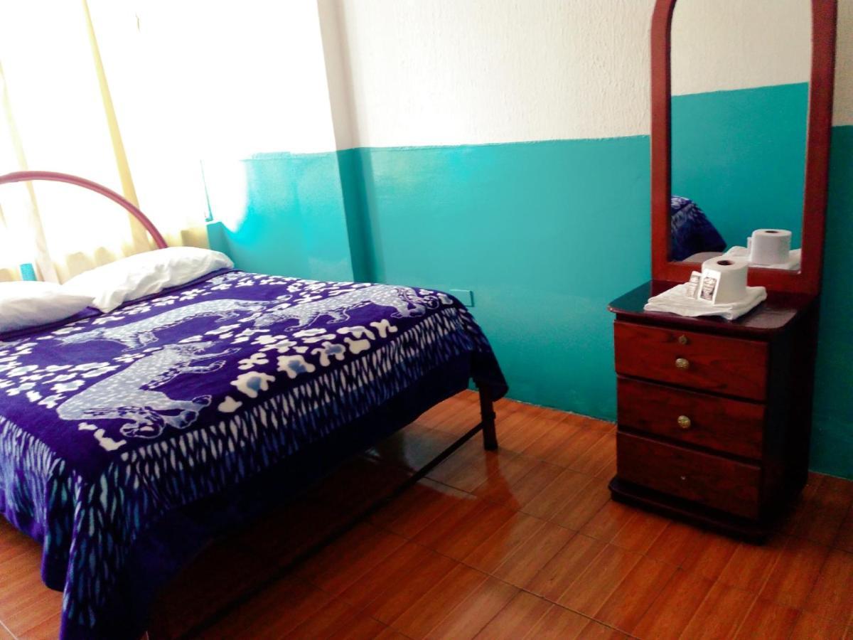 Hotel Nápoles Emperador II Ambato Esterno foto